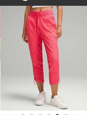 Lululemon Dance Studio Mid-Rise Cropped Pant